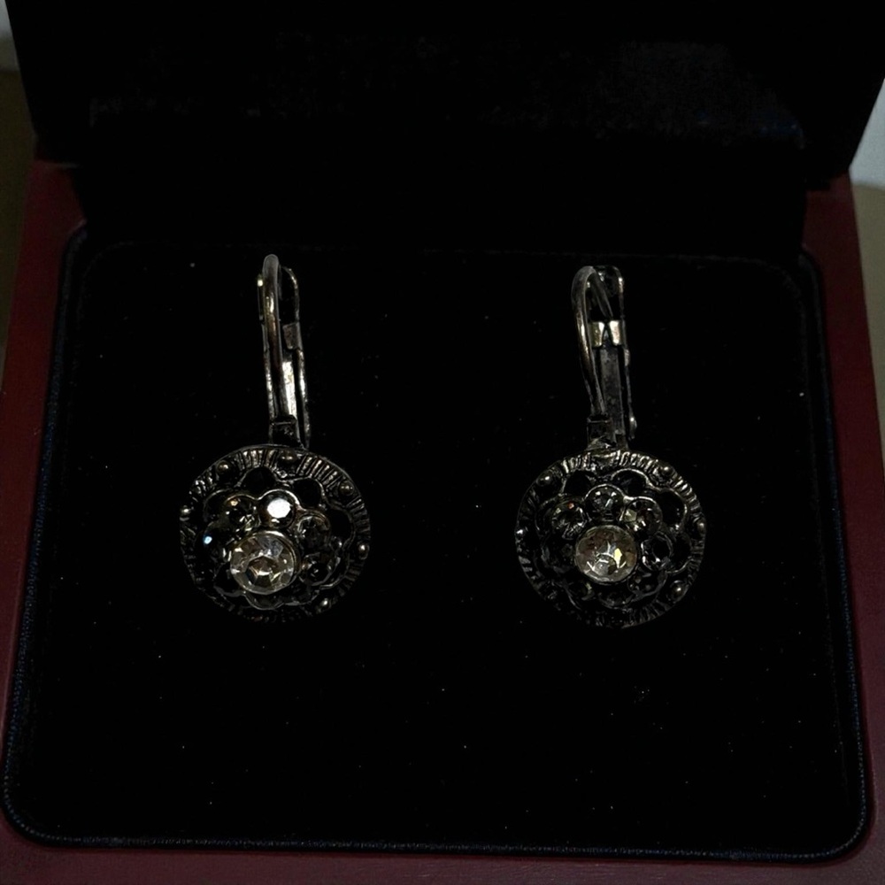 Vintage Black and Silver Earrings